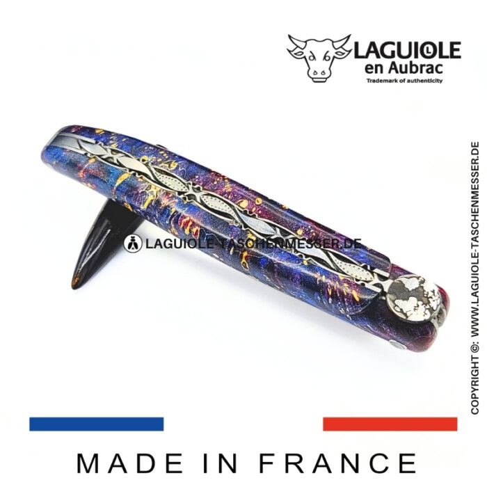 laguiole taschenmesser „die erde“ – kollektion cosmos – holundermaser blau
