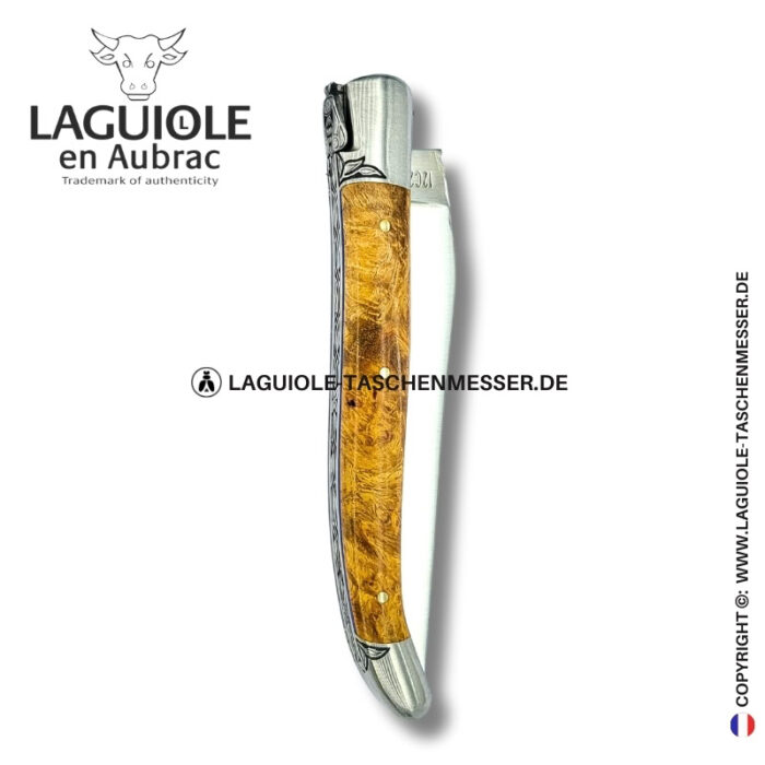 licht der amboina: laguiole taschenmesser aus goldener amboina maser mit gravierte biene, heftbacke und feder