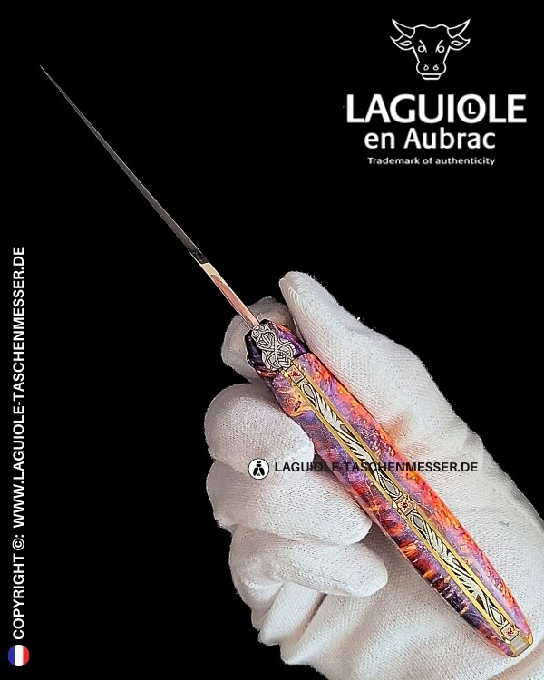 phönixschmuck: laguiole taschenmesser aus gefärbter holundermaser mit steineinlage, vollgriff